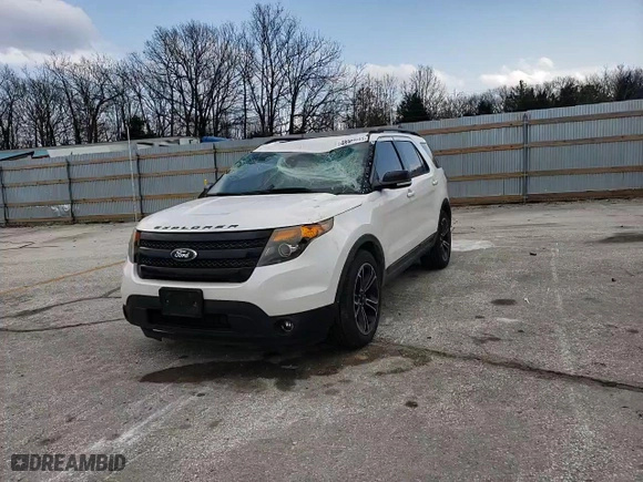 2015 Ford Explorer Sport with VIN 1FM5K8GT6FGA32803, listed as a Copart auction lot 48967935 with 220,749 mi miles and Salvage Title. Bid and sale history available at carsss.com. Image 12.