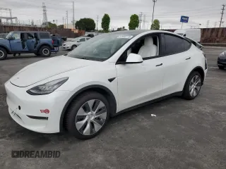 2021 Tesla Model Y Long Range with VIN 5YJYGDEEXMF151686, listed as a Copart auction lot 53903115 with 65,321 mi miles and Salvage Title. Bid and sale history available at DreamBid. Image 1.