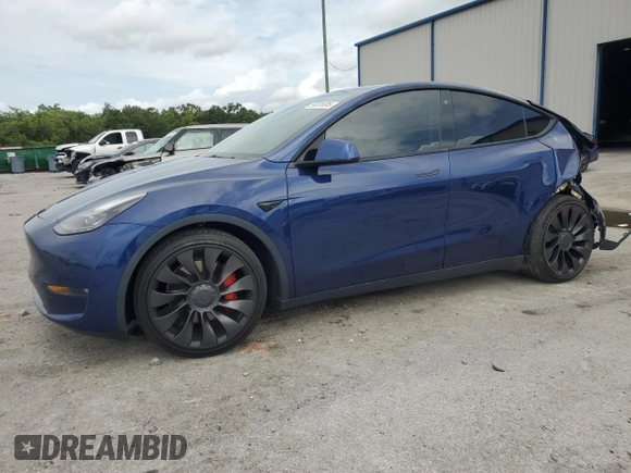 2022 Tesla Model Y Performance с VIN 7SAYGDEF2NF377637, выставлен на аукционе Copart как лот 59381695 с пробегом 39 230 миль миль и Списание • Salvage title. История ставок и продаж доступна на DreamBid. Изображение 1.