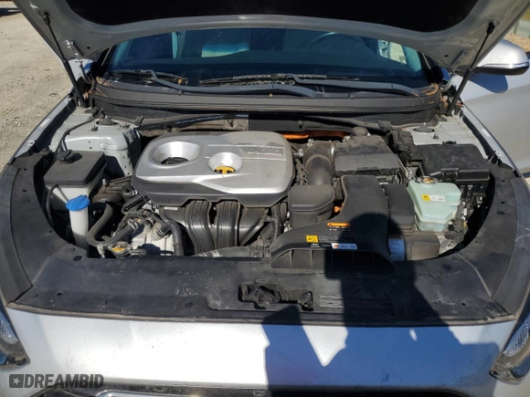 2019 Hyundai Sonata Hybrid SE with VIN KMHE24L36KA091085, listed as a Copart auction lot 41647315 with 100,187 mi miles and Non Repairable. Bid and sale history available at carsss.com. Image 11.