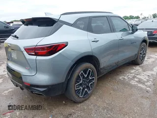 2023 Chevrolet Blazer RS с VIN 3GNKBERS1PS225588, выставлен на аукционе IAAI как лот 42193796 с пробегом 18 204 миль миль и . История ставок и продаж доступна на DreamBid. Изображение 4.