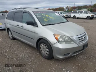 2008 Honda Odyssey LX с VIN 5FNRL38228B111393, выставлен на аукционе IAAI как лот 40731860 с пробегом 216 639 миль миль и . История ставок и продаж доступна на DreamBid. Изображение 1.