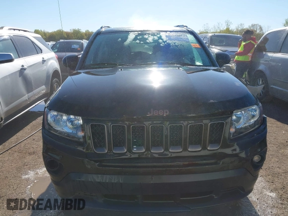 2016 Jeep Compass 75th Anniversary with VIN 1C4NJCBB4GD785189, listed as a IAAI auction lot 42139851 with 162,992 mi miles and . Bid and sale history available at DreamBid. Image 12.