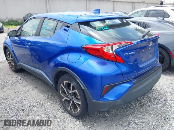 2020 Toyota C-HR LE with VIN JTNKHMBX1L1077246, listed as a IAAI auction lot 42045560 with 16,109 mi miles. Bid and sale history available at carsss.com. Image 3.
