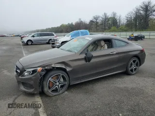 2017 Mercedes-Benz C 300 с VIN WDDWJ4KB6HF437903, выставлен на аукционе Copart как лот 56175645 с пробегом 74 715 миль миль и Списание • Salvage title. История ставок и продаж доступна на DreamBid. Изображение 1.