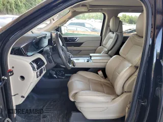 2019 Lincoln Navigator Reserve with VIN 5LMJJ2LT3KEL03131, listed as a Copart auction lot 57911075 with 150,624 mi miles and Salvage title. Bid and sale history available at DreamBid. Image 7.