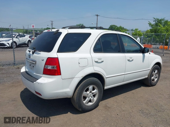2007 Kia Sorento LX z VIN KNDJC736775722258, wystawiony jako IAAI lot #42409147 z przebiegiem 130 863 mil mil oraz . Historia ofert i sprzedaży dostępna na DreamBid. Obrazek 4.