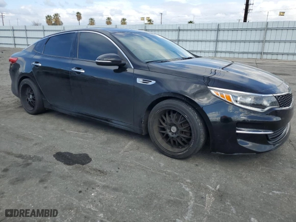 2018 Kia Optima EX with VIN 5XXGU4L33JG245620, listed as a Copart auction lot 51017885 with 120,676 mi miles and Clean Title. Bid and sale history available at carsss.com. Image 4.