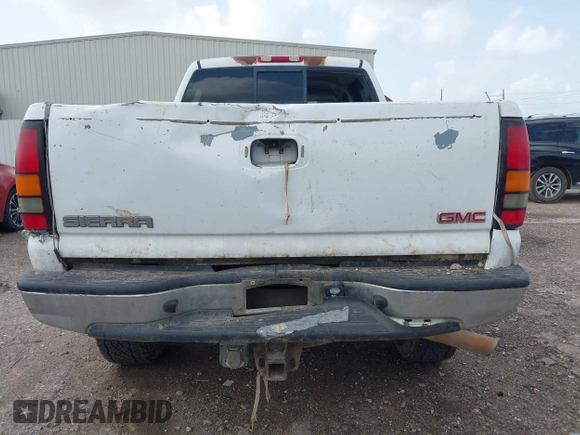 2006 GMC Sierra 2500HD SLT with VIN 1GTHK23GX6F157025, listed as a IAAI auction lot 42629528 with 245,784 mi miles and . Bid and sale history available at DreamBid. Image 16.