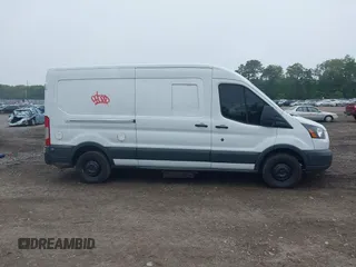 2016 Ford Transit Cargo z VIN 1FTBW2CM3GKA02227, wystawiony jako IAAI lot #42299621 z przebiegiem 145 070 mil mil oraz . Historia ofert i sprzedaży dostępna na DreamBid. Obrazek 12.