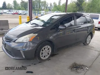 2014 Toyota Prius Two z VIN JTDZN3EU1EJ000354, wystawiony jako IAAI lot #42236443 z przebiegiem 300 021 mil mil oraz . Historia ofert i sprzedaży dostępna na DreamBid. Obrazek 2.