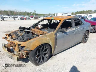 2016 Chrysler 300 with VIN 2C3CCABG8GH229864, listed as a IAAI auction lot 41686322 with 1 mi miles. Bid and sale history available at carsss.com. Image 2.