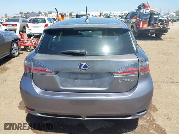 2013 Lexus CT 200h Hybrid with VIN JTHKD5BH6D2147686, listed as a IAAI auction lot 42117110 with 143,450 mi miles. Bid and sale history available at carsss.com. Image 16.