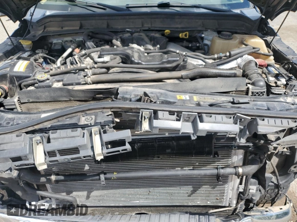 2013 Ford F-250 XL with VIN 1FT7W2BT6DEB08275, listed as a Copart auction lot 61910995 with 270,332 mi miles and Salvage title. Bid and sale history available at DreamBid. Image 11.