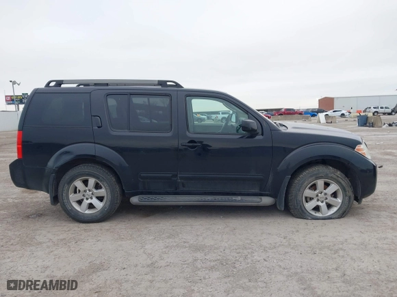 2012 Nissan Pathfinder LE with VIN 5N1AR1NN4CC616819, listed as a IAAI auction lot 41629253 with 146,648 mi miles. Bid and sale history available at carsss.com. Image 13.