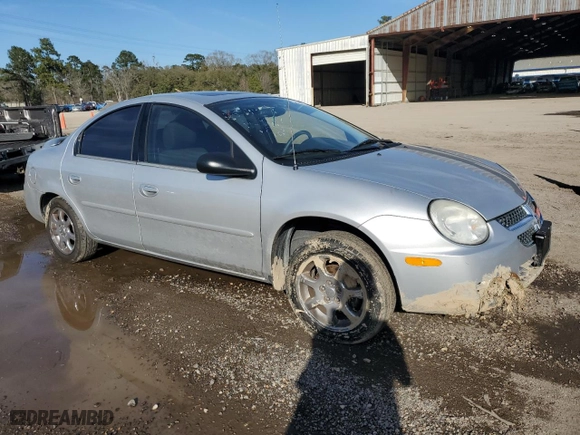 2004 Dodge Neon SXT with VIN 1B3ES56CX4D535514, listed as a Copart auction lot 47447545 with 82,451 mi miles and Salvage Title. Bid and sale history available at carsss.com. Image 4.