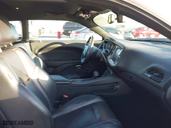 2019 Dodge Challenger SXT with VIN 2C3CDZGG3KH676194, listed as a IAAI auction lot 41324134 with 63,896 mi miles. Bid and sale history available at carsss.com. Image 5.