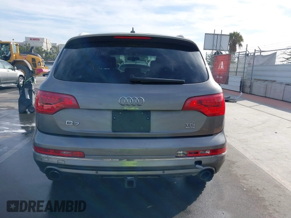 2012 Audi Q7 Premium Plus z VIN WA1LMAFEXCD005644, wystawiony jako IAAI lot #40593742 z przebiegiem 131 695 mil mil oraz . Historia ofert i sprzedaży dostępna na DreamBid. Obrazek 15.