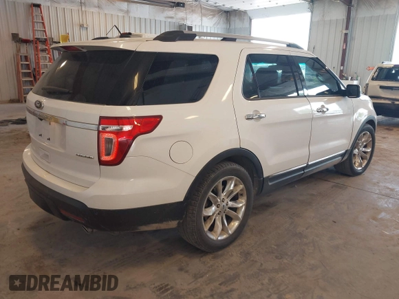 2014 Ford Explorer Limited z VIN 1FM5K7F80EGB71671, wystawiony jako IAAI lot #42280736 z przebiegiem 154 883 mil mil oraz . Historia ofert i sprzedaży dostępna na DreamBid. Obrazek 4.