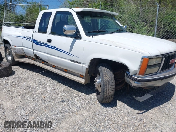 1991 GMC Sierra 1500 with VIN 2GTHC39N2M1512024, listed as a IAAI auction lot 42133143 with 216,701 mi miles and . Bid and sale history available at DreamBid. Image 1.