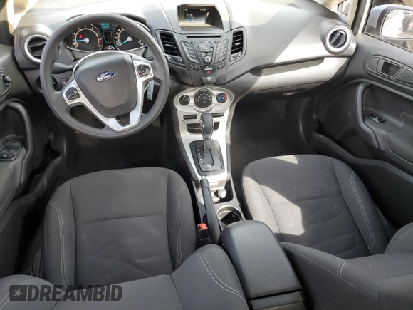 2018 Ford Fiesta SE z VIN 3FADP4BJ3JM110152, wystawiony jako Copart lot #50813155 z przebiegiem 90 729 mil mil oraz Szkoda całkowita • Salvage title. Historia ofert i sprzedaży dostępna na DreamBid. Obrazek 8.