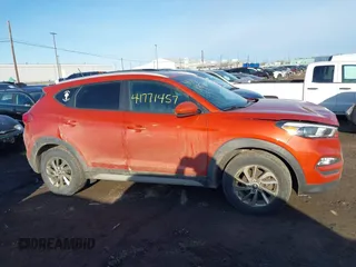 2017 Hyundai Tucson SE with VIN KM8J3CA46HU424815, listed as a IAAI auction lot 41771457 with 104,698 mi miles. Bid and sale history available at carsss.com. Image 13.