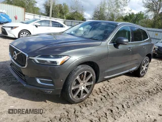 2018 Volvo XC60 Inscription with VIN YV4A22RL1J1001822, listed as a Copart auction lot 50562125 with 45,501 mi miles and Salvage Title. Bid and sale history available at carsss.com. Image 1.