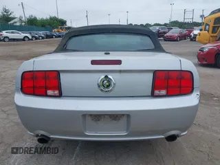 2008 Ford Mustang GT Deluxe with VIN 1ZVHT85H185173853, listed as a IAAI auction lot 42649826 with 176,484 mi miles and . Bid and sale history available at DreamBid. Image 16.