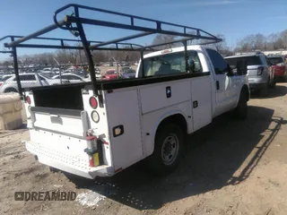 2016 Ford Super Duty F-250 SRW XL with VIN 1FDBF2A63GED32223, listed as a IAAI auction lot 41676297 with 160,239 mi miles. Bid and sale history available at carsss.com. Image 4.