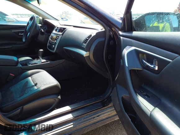 2016 Nissan Altima S z VIN 1N4AL3AP5GN332723, wystawiony jako IAAI lot #42226162 z przebiegiem 162 860 mil mil oraz . Historia ofert i sprzedaży dostępna na DreamBid. Obrazek 5.