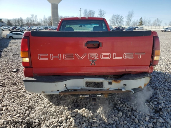 2001 Chevrolet Silverado 1500 with VIN 1GCEK14T51E131942, listed as a Copart auction lot 51150185 with 150,022 mi miles and Clean Title. Bid and sale history available at carsss.com. Image 6.