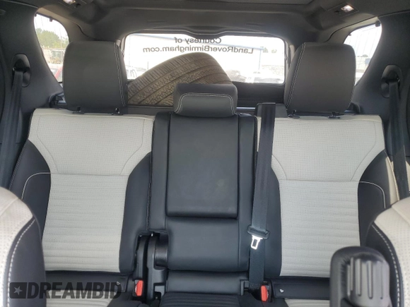 2024 Land Rover Discovery with VIN SALRL2EX9R2492442, listed as a Copart auction lot 66367054 with 2,104 mi miles and Salvage Title. Bid and sale history available at DreamBid. Image 10.