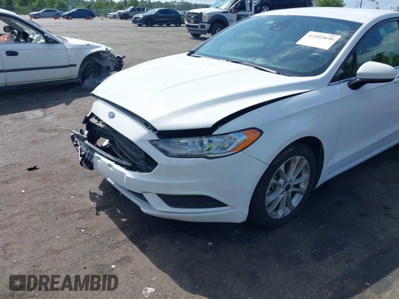 2020 Ford Fusion SE with VIN 3FA6P0H78LR237689, listed as a IAAI auction lot 42492036 with 63,303 mi miles and . Bid and sale history available at DreamBid. Image 6.