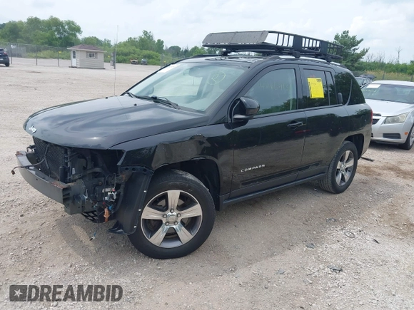2017 Jeep Compass Latitude with VIN 1C4NJDEB7HD171563, listed as a IAAI auction lot 42669131 with 125,411 mi miles and . Bid and sale history available at DreamBid. Image 2.