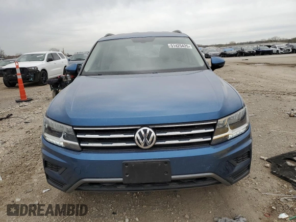 2020 Volkswagen Tiguan SE with VIN 3VV2B7AX2LM082646, listed as a Copart auction lot 51425425 with 53,110 mi miles and Salvage Title. Bid and sale history available at DreamBid. Image 5.