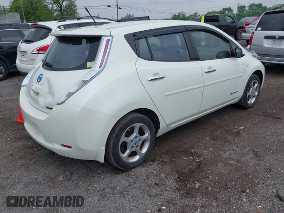 2012 Nissan LEAF SL with VIN JN1AZ0CP5CT015067, listed as a IAAI auction lot 42120094 with 57,793 mi miles. Bid and sale history available at carsss.com. Image 4.