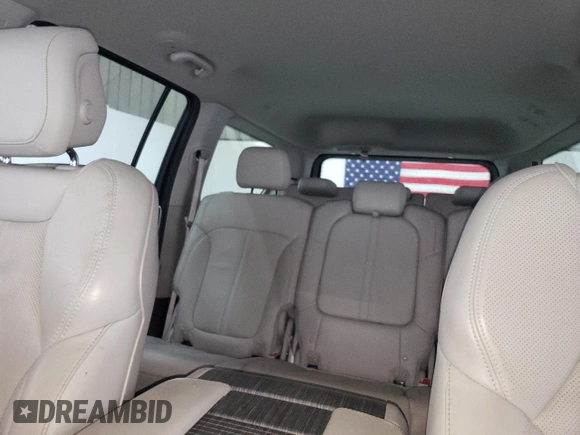 2024 Jeep Wagoneer Series II with VIN 1C4SJUBP3RS135367, listed as a Copart auction lot 56036945 with 39,298 mi miles and Clean title. Bid and sale history available at DreamBid. Image 10.
