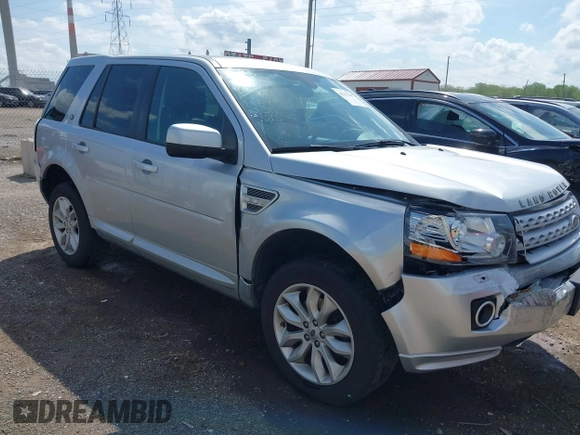 2013 Land Rover LR2 HSE Lux z VIN SALFT2BG6DH364284, wystawiony jako IAAI lot #42162205 z przebiegiem 75 983 mil mil oraz . Historia ofert i sprzedaży dostępna na DreamBid. Obrazek 1.