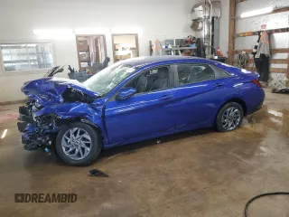 2024 Hyundai Elantra SEL z VIN KMHLM4DG6RU780216, wystawiony jako Copart lot #60743215 z przebiegiem 33 991 mil mil oraz Nie do naprawy • Non repairable. Historia ofert i sprzedaży dostępna na DreamBid. Obrazek 1.