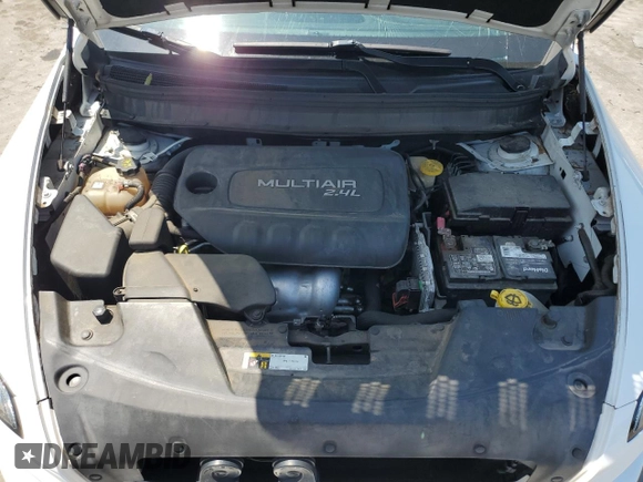2016 Jeep Cherokee Altitude with VIN 1C4PJLCB8GW207480, listed as a Copart auction lot 62026585 with 124,229 mi miles and Salvage title. Bid and sale history available at DreamBid. Image 12.