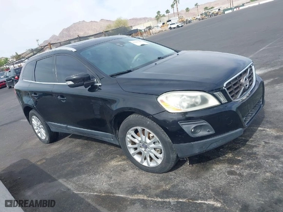 2010 Volvo XC60 3.0T with VIN YV4992DZXA2076751, listed as a IAAI auction lot 42065186 with 1 mi miles. Bid and sale history available at carsss.com. Image 1.