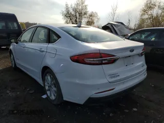 2019 Ford Fusion Hybrid SE with VIN 3FA6P0LU9KR195657, listed as a Copart auction lot 65602392 with 47,160 mi miles. Bid and sale history available at carsss.com. Image 3.