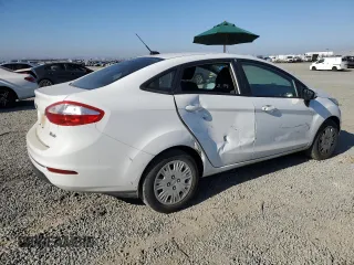 2015 Ford Fiesta S with VIN 3FADP4AJ5FM221293, listed as a Copart auction lot 62786335 with 175,831 mi miles and Salvage title. Bid and sale history available at DreamBid. Image 3.
