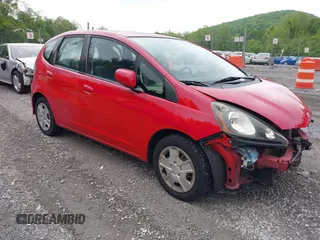 2012 Honda Fit с VIN JHMGE8H31CS008516, выставлен на аукционе IAAI как лот 42245250 с пробегом 152 884 миль миль и . История ставок и продаж доступна на DreamBid. Изображение 1.