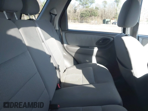 2006 Ford Escape Hybrid with VIN 1FMYU96H56KB49358, listed as a IAAI auction lot 41600419 with 161,661 mi miles and . Bid and sale history available at DreamBid. Image 8.
