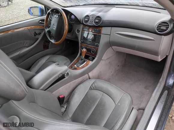 2006 Mercedes-Benz CLK-Class 5.0L with VIN WDBTK75J16F172401, listed as a Copart auction lot 43644735 with 84,032 mi miles and Salvage Title. Bid and sale history available at carsss.com. Image 8.