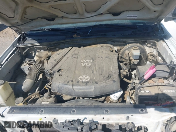2005 Toyota Tacoma PreRunner z VIN 5TETU62N25Z062181, wystawiony jako IAAI lot #41837178 z przebiegiem 236 480 mil mil oraz . Historia ofert i sprzedaży dostępna na DreamBid. Obrazek 10.