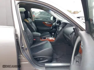 2010 Infiniti FX35 with VIN JN8AS1MU5AM800387, listed as a IAAI auction lot 41571442 with 198,379 mi miles. Bid and sale history available at carsss.com. Image 5.