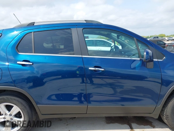 2020 Chevrolet Trax LT with VIN 3GNCJLSB2LL308702, listed as a IAAI auction lot 42081342 with 50,798 mi miles and . Bid and sale history available at DreamBid. Image 13.