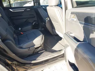 2024 GMC Acadia AWD Elevation z VIN 1GKENNKS0RJ202447, wystawiony jako IAAI lot #41698937 z przebiegiem 11 025 mil mil oraz . Historia ofert i sprzedaży dostępna na DreamBid. Obrazek 8.